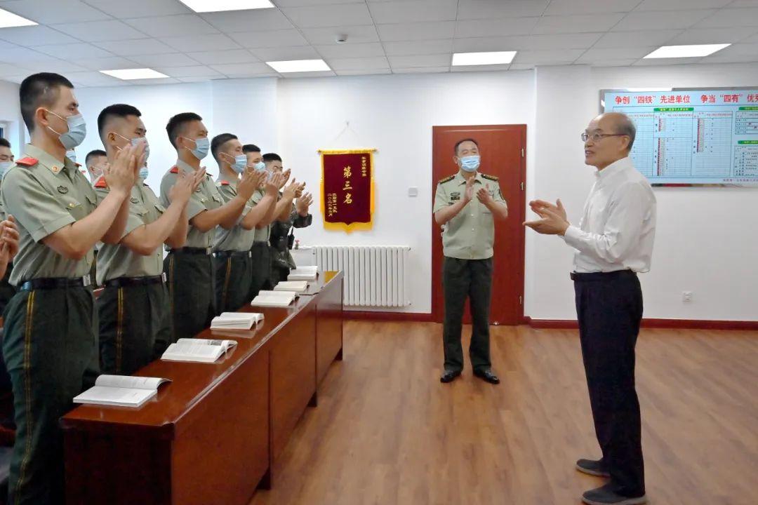 武警部隊最新領導名單公布