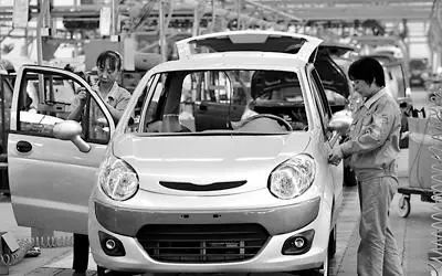 低速電動(dòng)汽車最新動(dòng)態(tài)，駛向自然美景的寧靜之旅