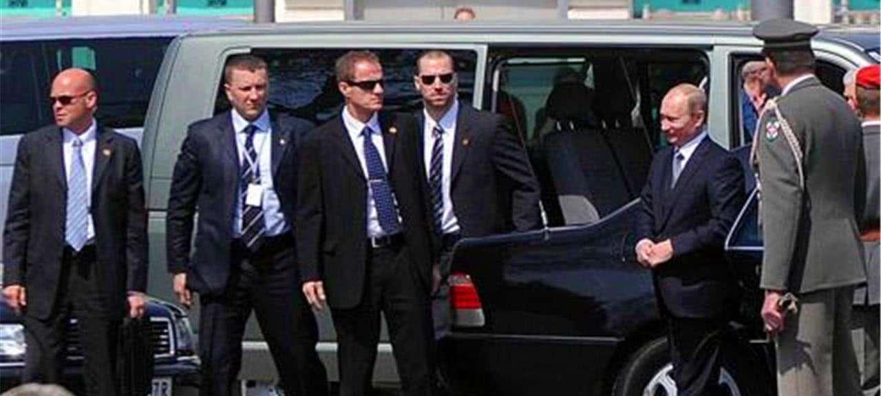 不凡保鏢勵志成長之路，自信與成長的交響曲（最新章節(jié)免費）