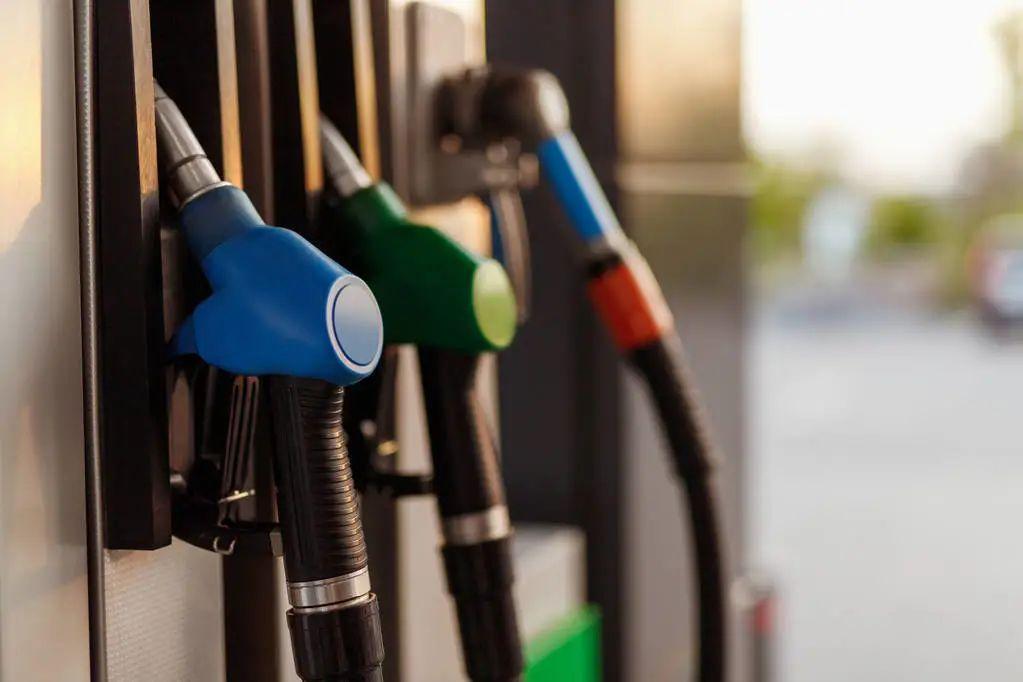 今日油價調(diào)整最新資訊與小巷深處的獨(dú)特小店探秘