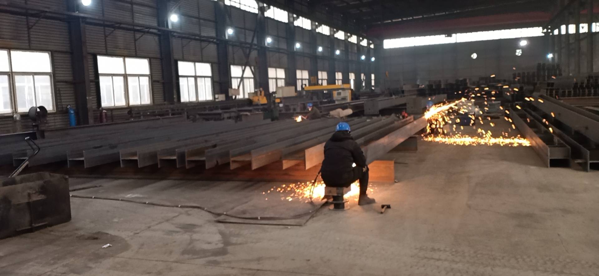 鞍山天車工最新招聘及應(yīng)聘指南，掌握天車技能，輕松應(yīng)對(duì)挑戰(zhàn)