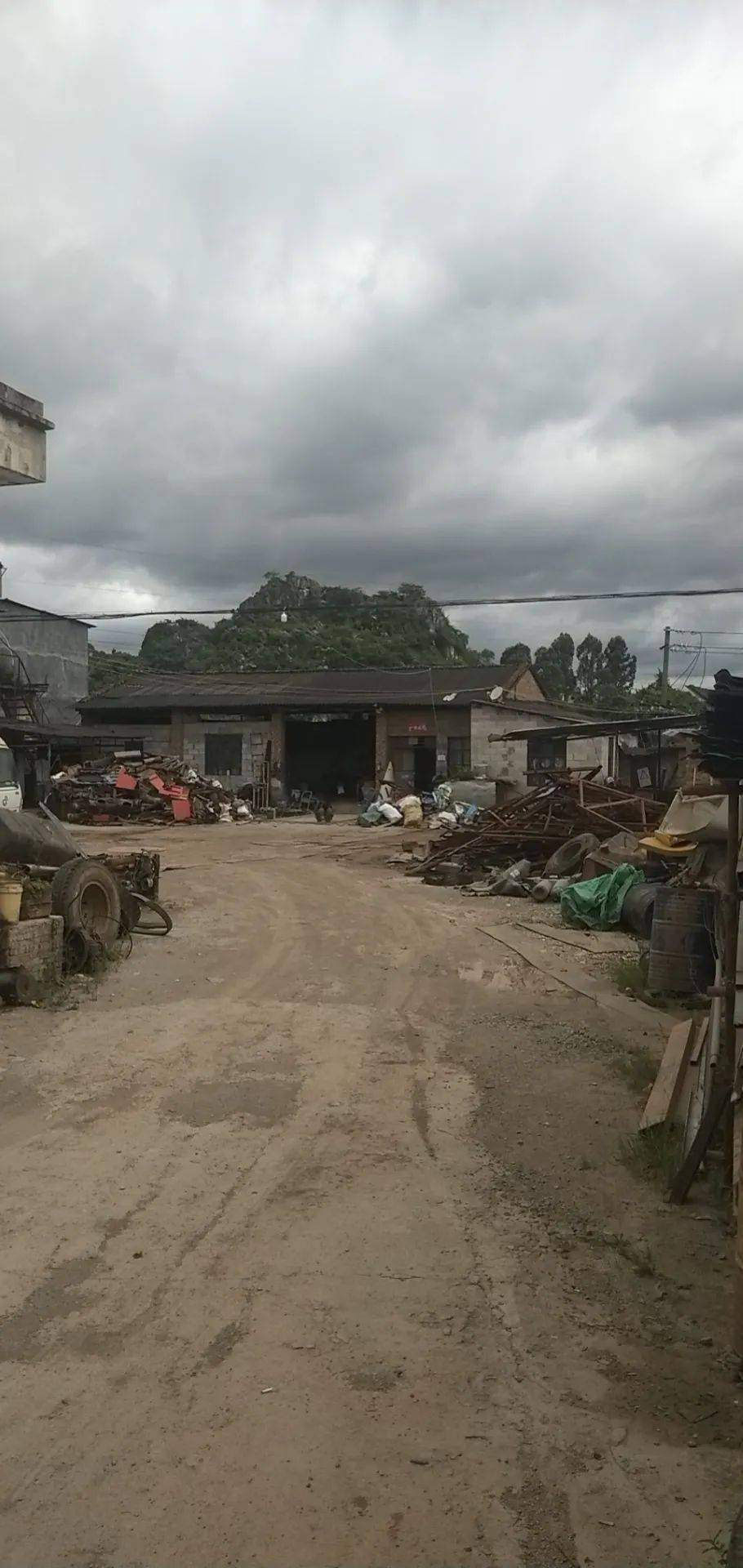 沾益最新地基出售，故事中的溫馨家園締造地