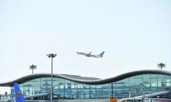 奎屯機場最新動態(tài)揭秘?