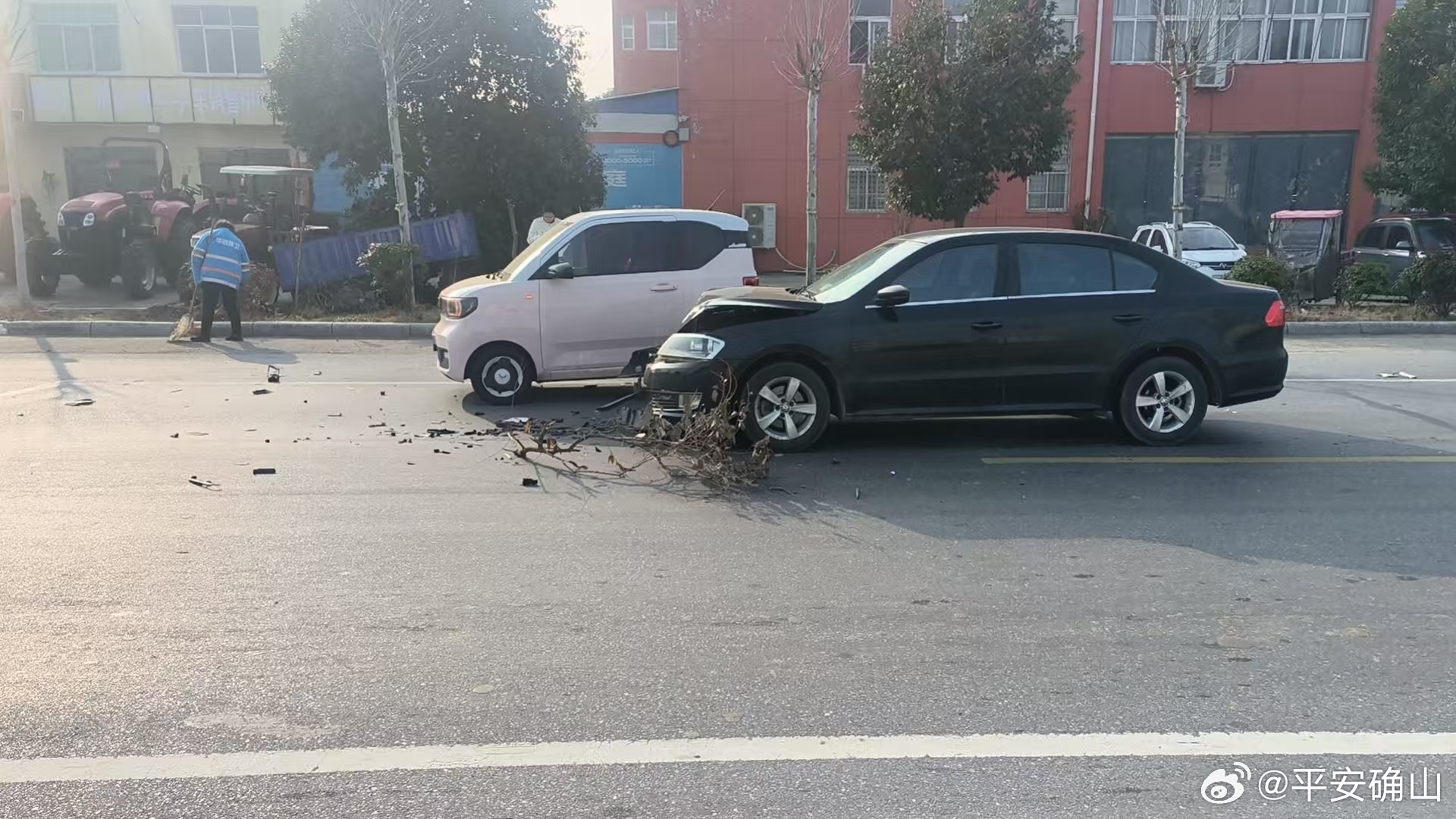 滑縣車禍?zhǔn)录疃确治雠c觀點(diǎn)闡述，2025年最新事故回顧