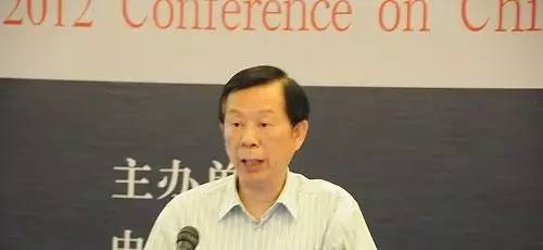 重鋼董榮華最新動(dòng)態(tài)，小巷中的隱藏美食寶藏揭秘